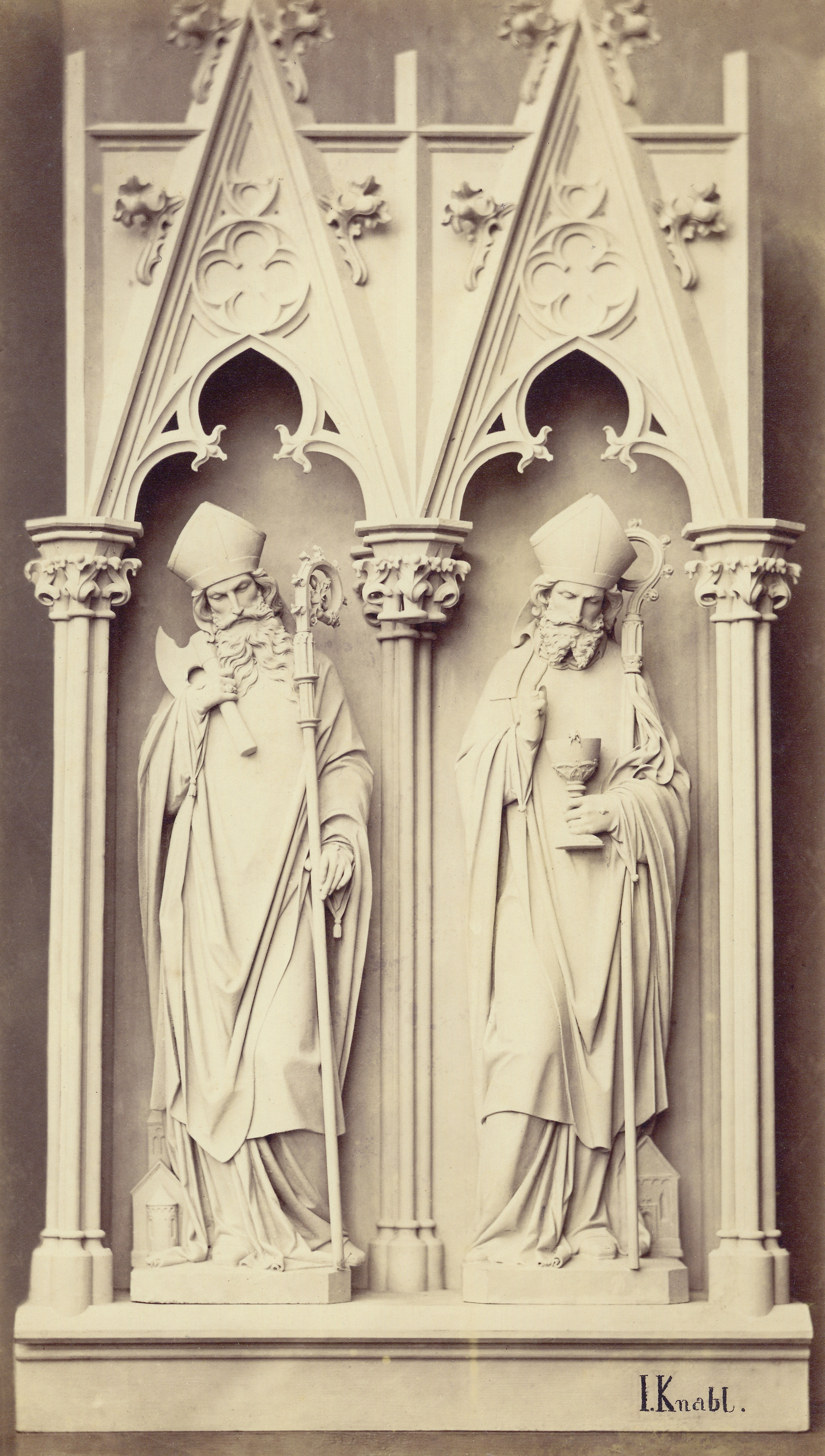 Joseph Knabl (1819 – 1881), Zwei heilige Bischöfe I, undatiert, derzeit unbekannter Standort, signiert unten rechts: „I. Knabl.“, Photographie, 2. H. 19. Jahrhundert, Museum Fließ